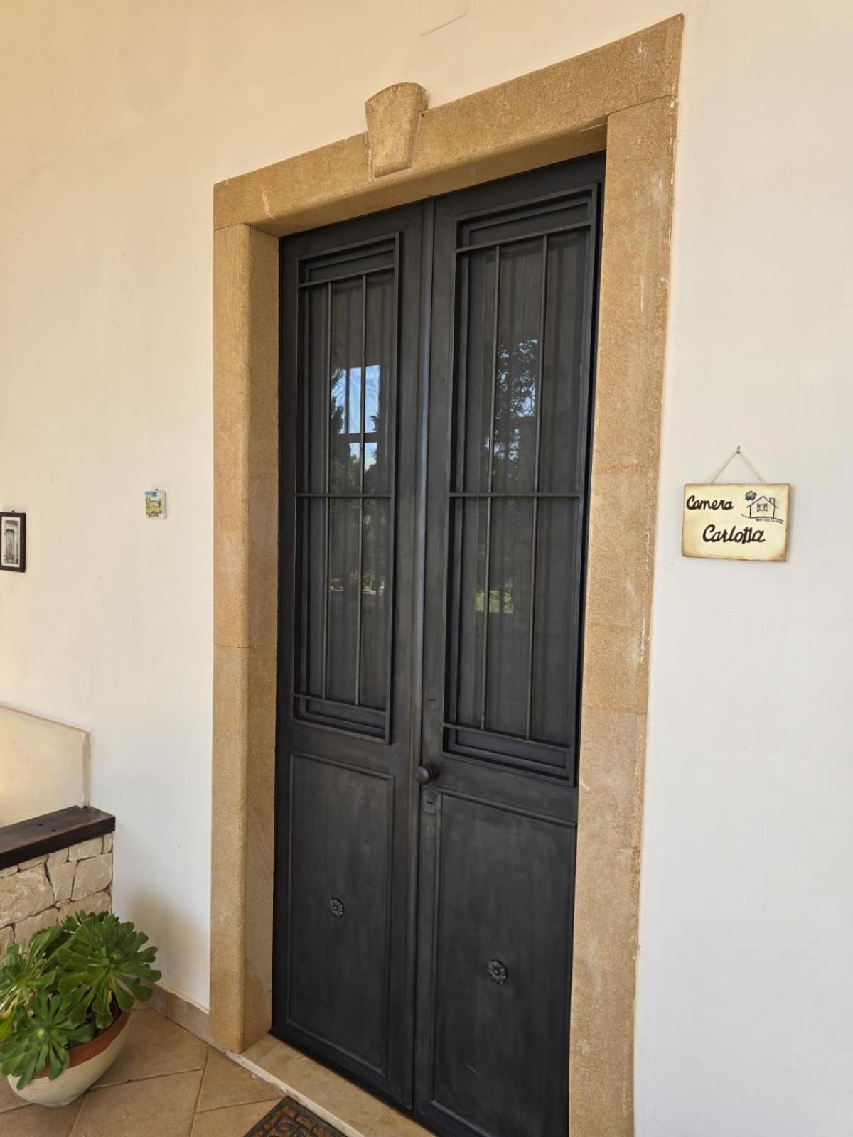 B&B Casa Cavarra Portopalo Di Capo Passero Екстериор снимка