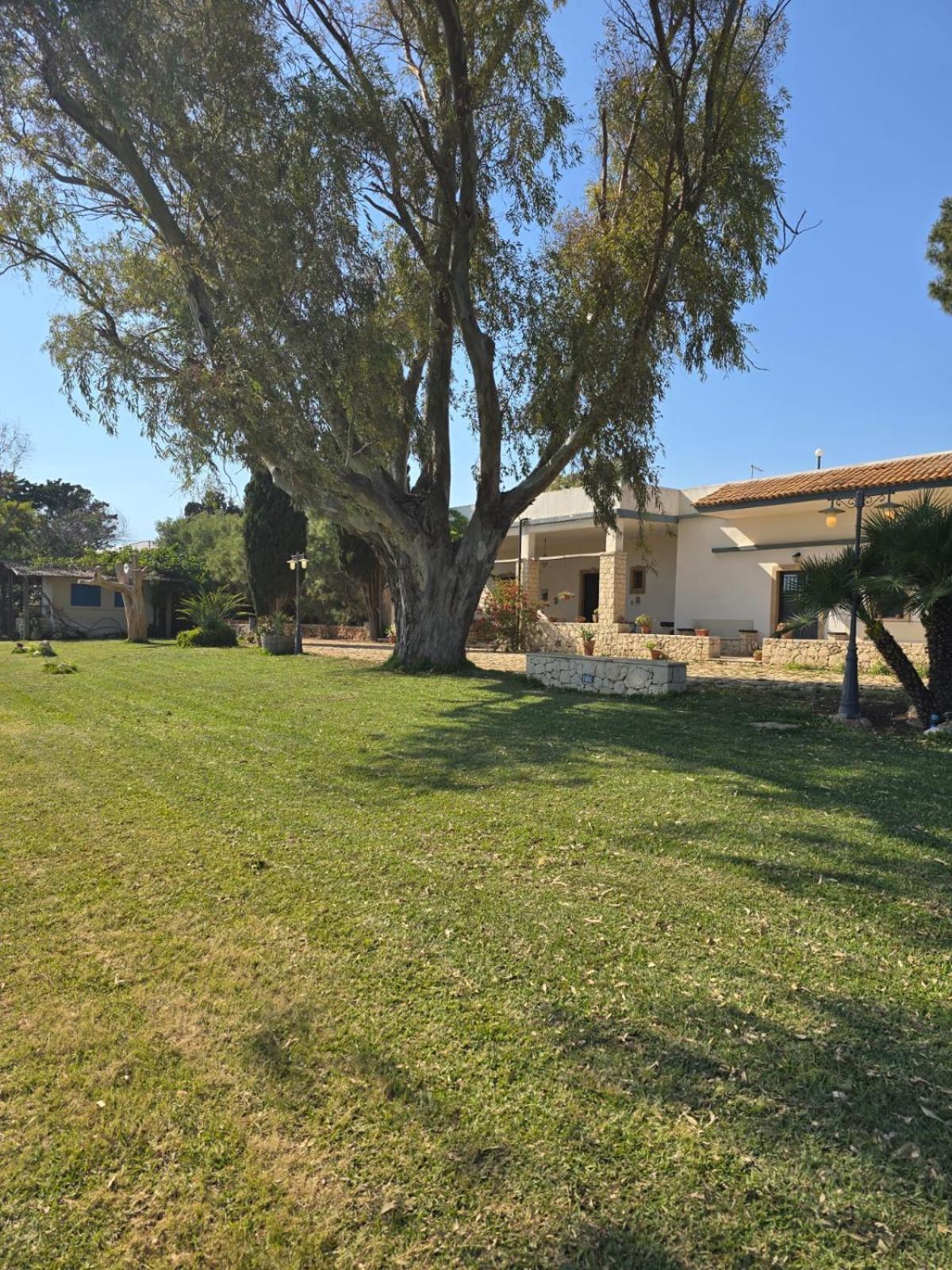 B&B Casa Cavarra Portopalo Di Capo Passero Екстериор снимка