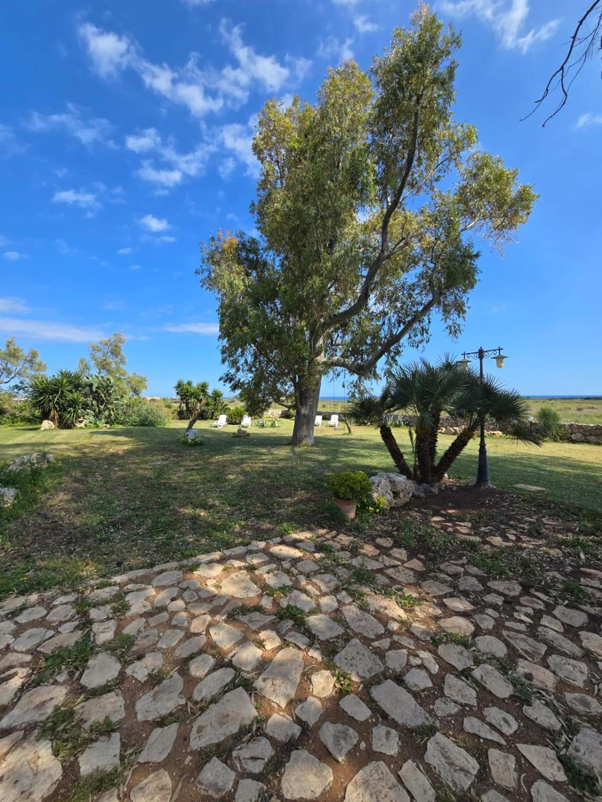 B&B Casa Cavarra Portopalo Di Capo Passero Екстериор снимка